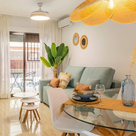 Pink Aguamarina Apartment Torrevieja